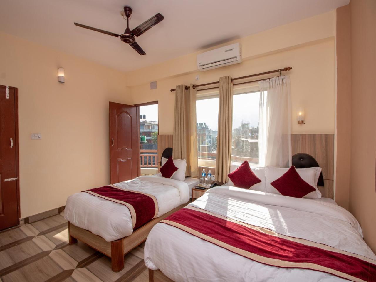 Hotel The Country Yard Pokhara Zewnętrze zdjęcie